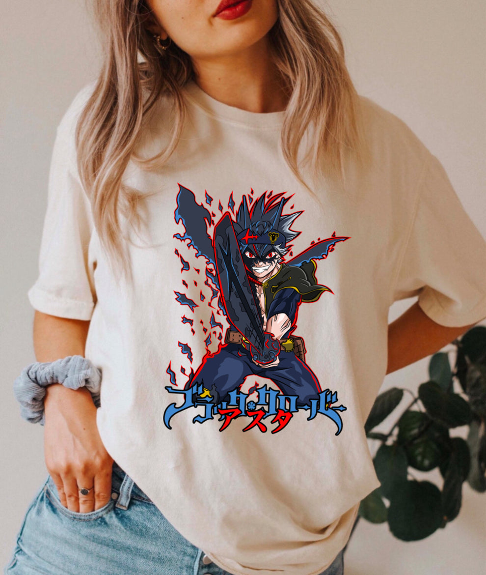 B. Clover T-shirt