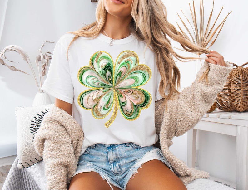 Faux Glitter Shamrock ☘️